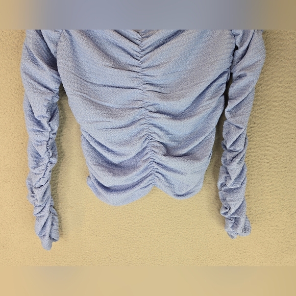 Elodie Womens Top Sz M Purple Ruched Front,Back & Arms. Purple Casual Comfort - Picture 9 of 11